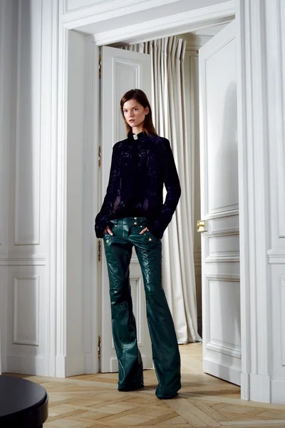 Look 13